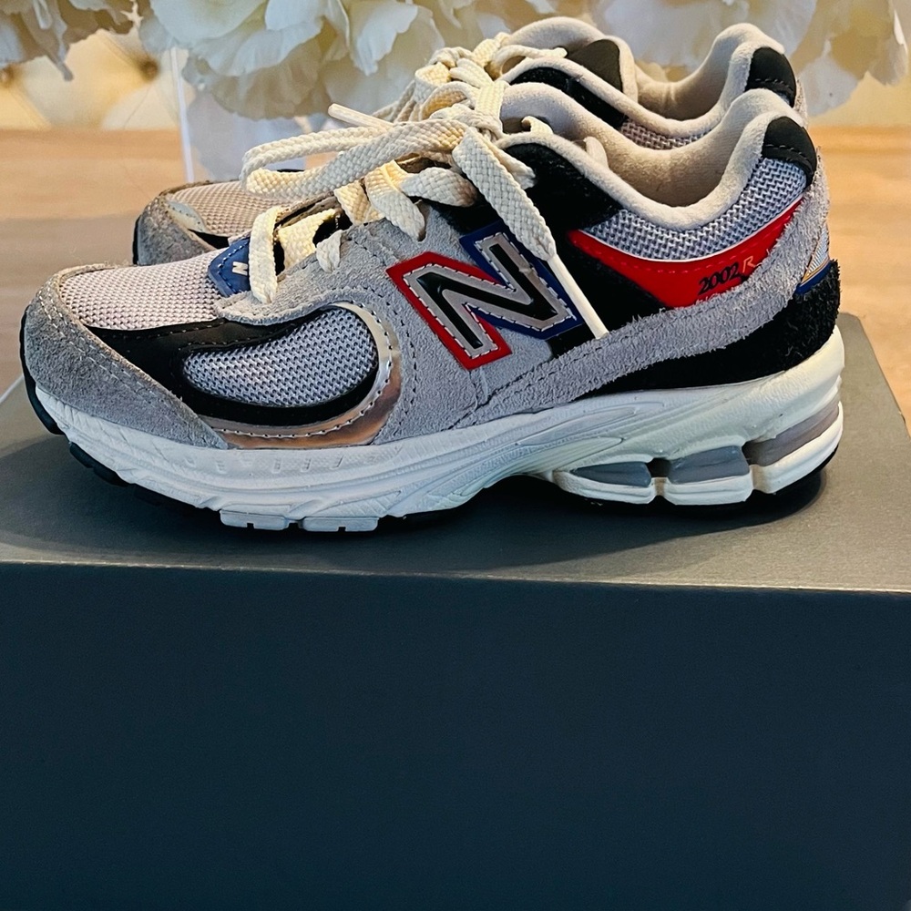 Toddler New Balance 2002
